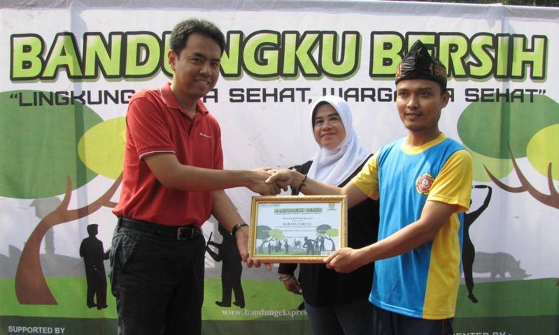 Bandungku Bersih di Cirasanten Endah Lebih Meriah Bandungku Bersih di Cirasanten Endah Lebih Meriah