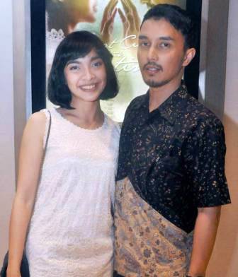 Tika Bravani Habiskan Waktu Bareng Suami