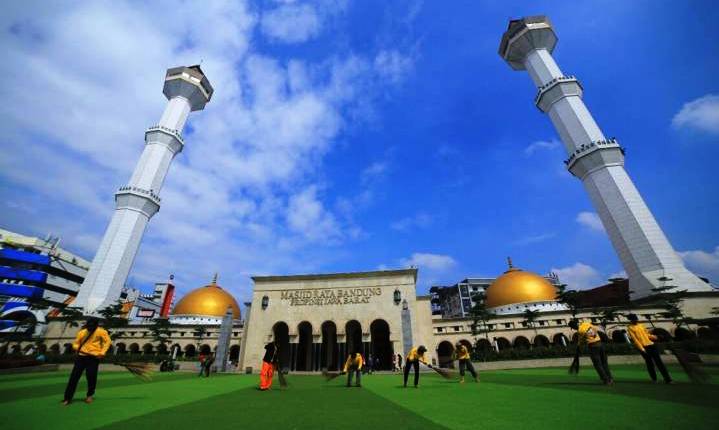 Proyek Masjid Terapung Terganjal Proyek Masjid Terapung Terganjal