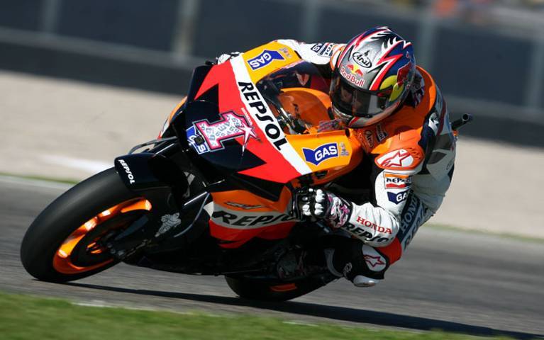 Nicky Hayden Gantikan Dani Pedrosa di Philip Island