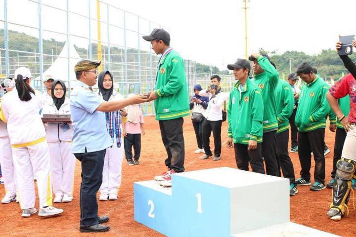 Sukses Gelar PON XIX/2016, Tonggak Kebangkitan Olahraga di Kabupaten Bandung pon-atlet