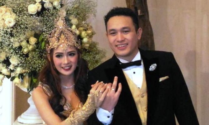 Tokcer, Adiezty Langsung Hamil