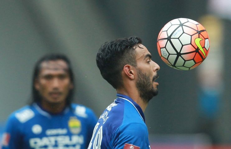 Kontra Persipura Tanpa Markos Flores