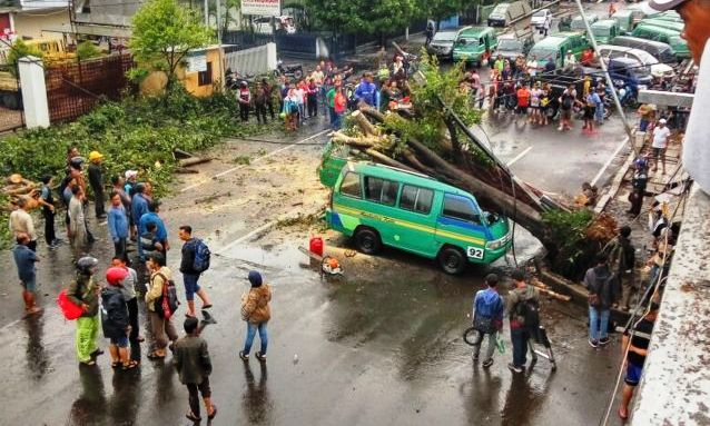 Cuaca Ekstrim Diprediksi Hingga Desember