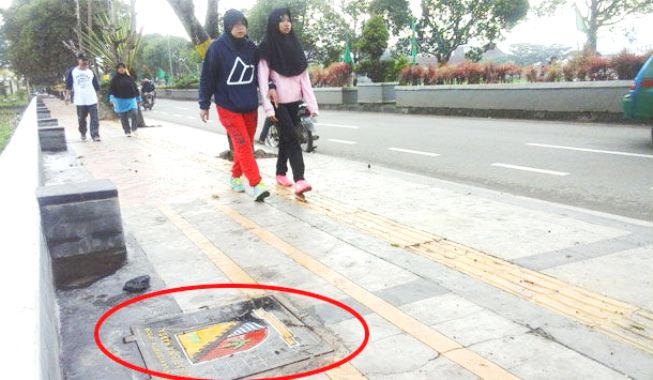 Dianggap Melecehkan Kabupaten Bandung, Logo Pemkab Dihitamkan Dianggap Melecehkan Kabupaten Bandung, Logo Pemkab Dihitamkan