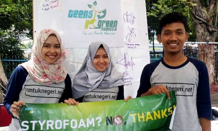Emil Ancam Cabut Izin Usaha