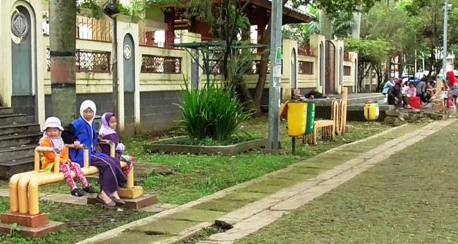 DPRD Kota Cimahi Sahkan Perda Kota Layak Anak