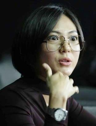 Poppy Ingin Peran Ganda