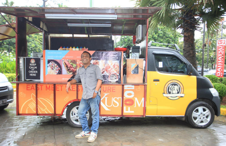 Bangkit dari Bangkrut, Joko Waluyo Mengenalkan Food Truck di Indonesia Bangkit dari Bangkrut, Joko Waluyo Mengenalkan Food Truck di Indonesia