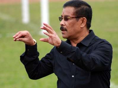 Umuh Ingatkan Pemain Untuk Menabung