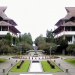 Dijadikan Fakultas "Sapi Perah", Forum Dosen SBM ITB Petisikan Pemberhentian Wakil Rektor ITB Muhamad Abduh