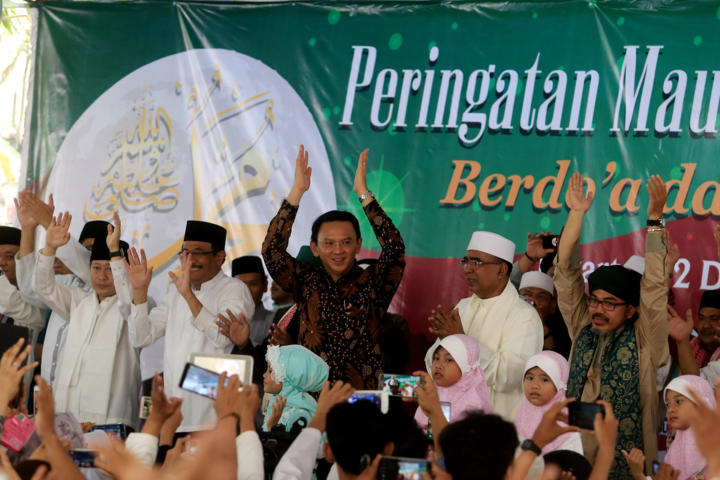 Dr Muradi: Politik Tak Lepas dari Sentimen Agama dan Ras