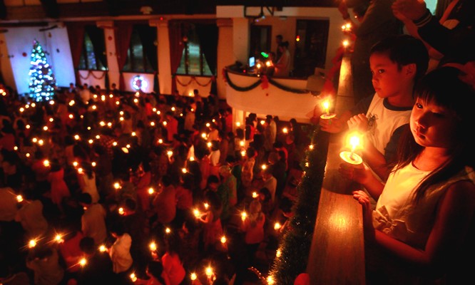 Natal di Kota Bandung Aman