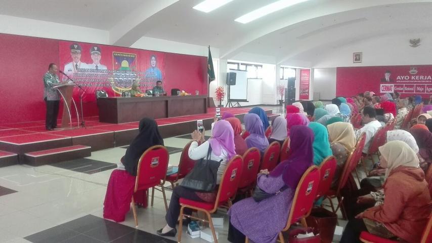 Pensiunan PNS dapat Kadeudeuh