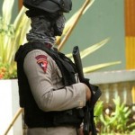 Pelaku Rakit Bom Dini Hari