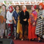 Atalia Bentuk Komunitas Perempuan