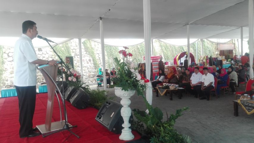 Ketahanan Keluarga tergantung Suami Ketahanan Keluarga tergantung Suami