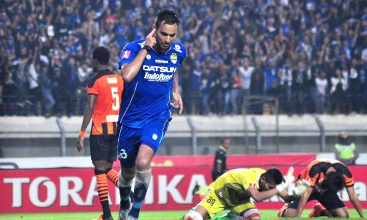 Persib 6 Vs Perseru 2: Pembantaian di Kandang