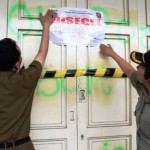 Membandel, Enam Mini Market Disegel