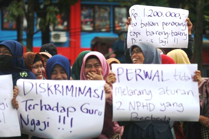 DPRD Panggil Guru Honorer