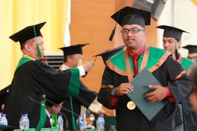 Pendidikan Buka Peluang Bekerja sarjana