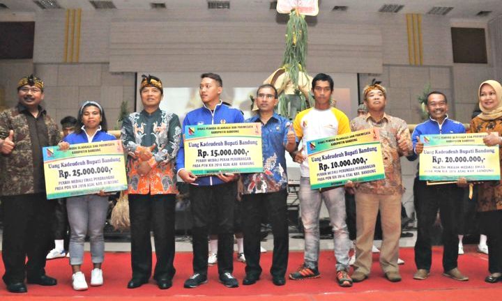 Cegar Kabur, Pemkab Beri Kadeudeuh Cegar Kabur, Pemkab Beri Kadeudeuh