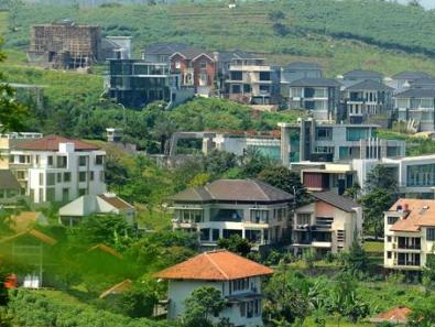 Pemkab Diminta Tindak Villa Ilegal