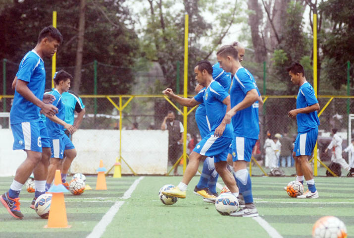 Persib Hadapi Dua Tawaran Uji Coba
