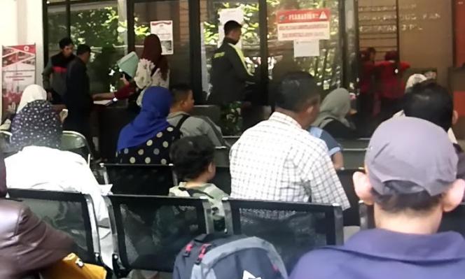 10 Ribu KTP Terbengkalai