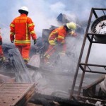 RM Ampera Ikut Ludes Terbakar, Petugas Damkar Jadi Korban