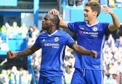 Moses Naik, Alonso Pilih Bertahan Moses Naik, Alonso Pilih Bertahan