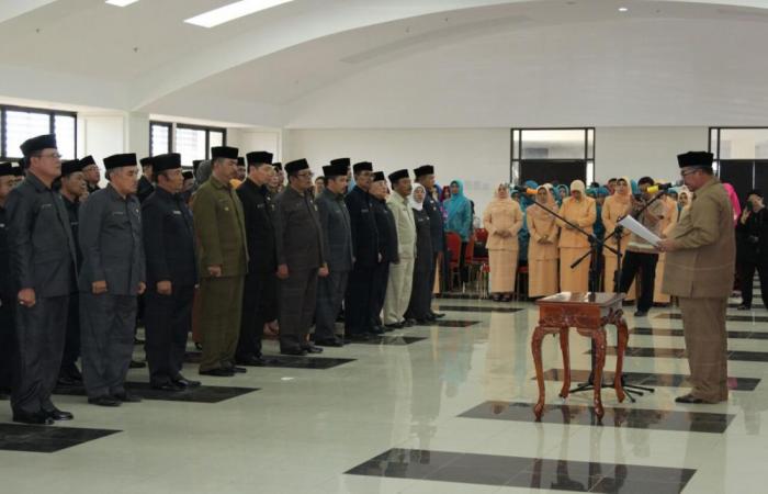 SK Plt Dinas Sudah Diterbitkan, Awal Februari Ditargetkan Akan Terisi SK Plt Dinas Sudah Diterbitkan, Awal Februari Ditargetkan Akan Terisi