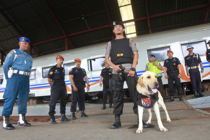 Sambut Bonek Lapang Dada
