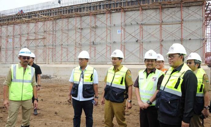 Tol Sorojo Dibuka April