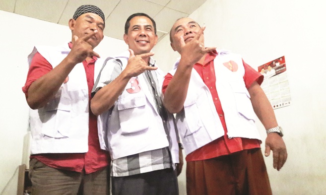 Pendukung Hadad Beralih ke Ajay