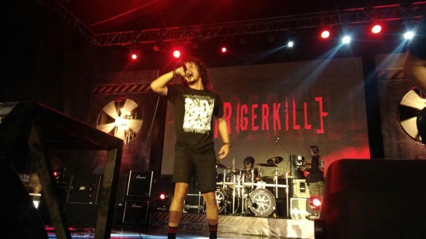 Burgerkill Puaskan ’Begundal’