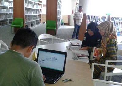 Cimahi Kembangkan Teknologi e-Book