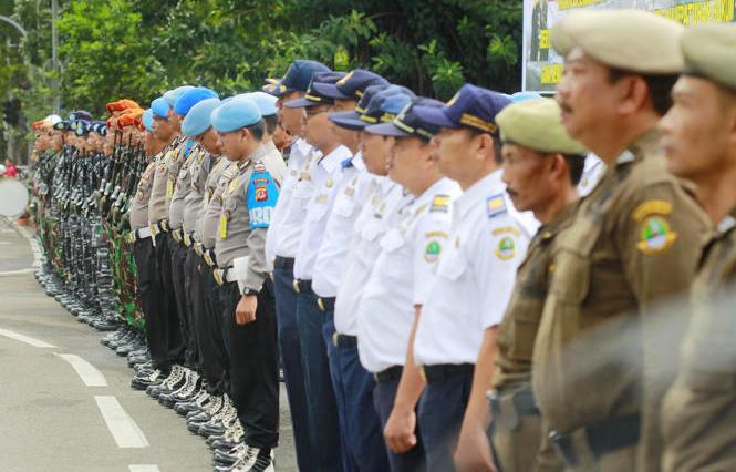 Tekan Pelanggaran dan Ciptakan Situasi Kondusif di Jabar Tekan Pelanggaran dan Ciptakan Situasi Kondusif di Jabar