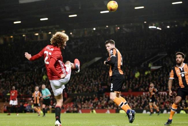 MU Tempatkan Satu Kaki di Final MU Tempatkan Satu Kaki di Final