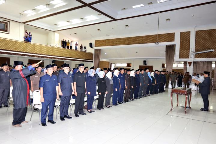 Ingin Pejabat Kerja Tak Asal-Asalan