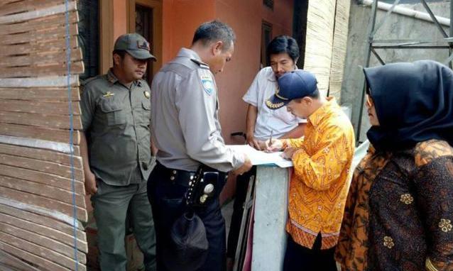 Muspika Soreang Razia Rumah Kos Muspika Soreang Razia Rumah Kos