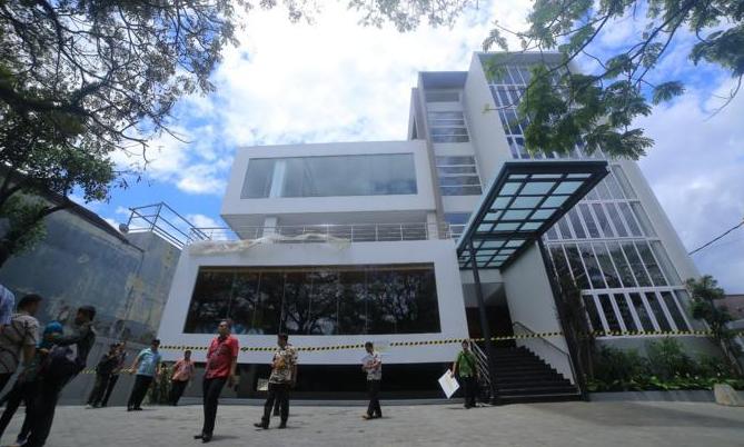 Wajib Bersertifikat Bangunan Hijau