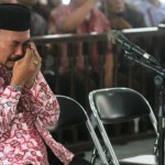 Wabup Cirebon Buron, Pemerintahan Kacau