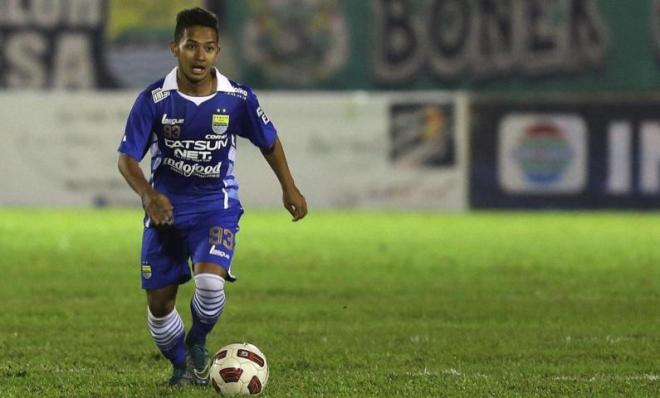 Tertantang Skill Evan Dimas, Zola Enggan Sia-siakan Kesempatan Tertantang Skill Evan Dimas, Zola Enggan Sia-siakan Kesempatan