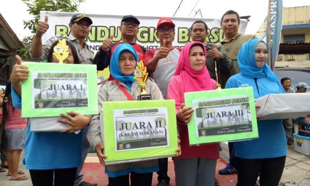Warga Karasak Antusias Ikuti Bandungku Bersih