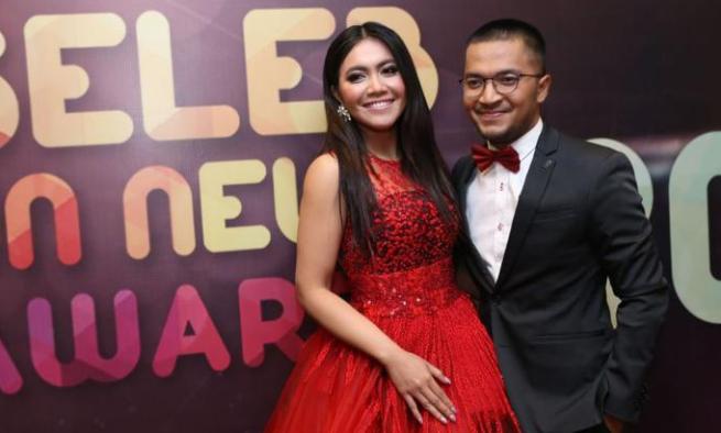 Denada-Ihsan Tepis Kabar Tunangan