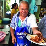 Pedasnya Yang Beda, Tiga Jam Bisa Layani 200 Pengunjung