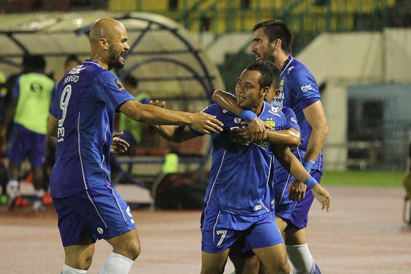 Atep menjadi bintang kemenangan Persib setelah mencetak dua gol. Gol pertama dicetak Atep pada menit ke-11 dan 74