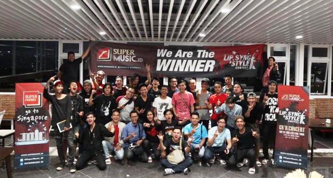 Super Friends Go To Singapore