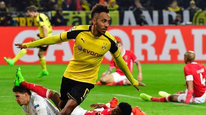 Aubameyang Banjir Pujian